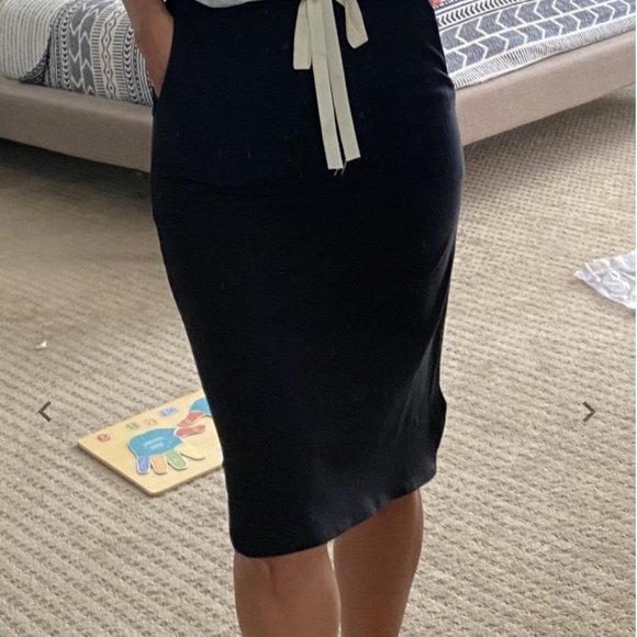 Dresses & Skirts - Black Drawstring Skirt NWT